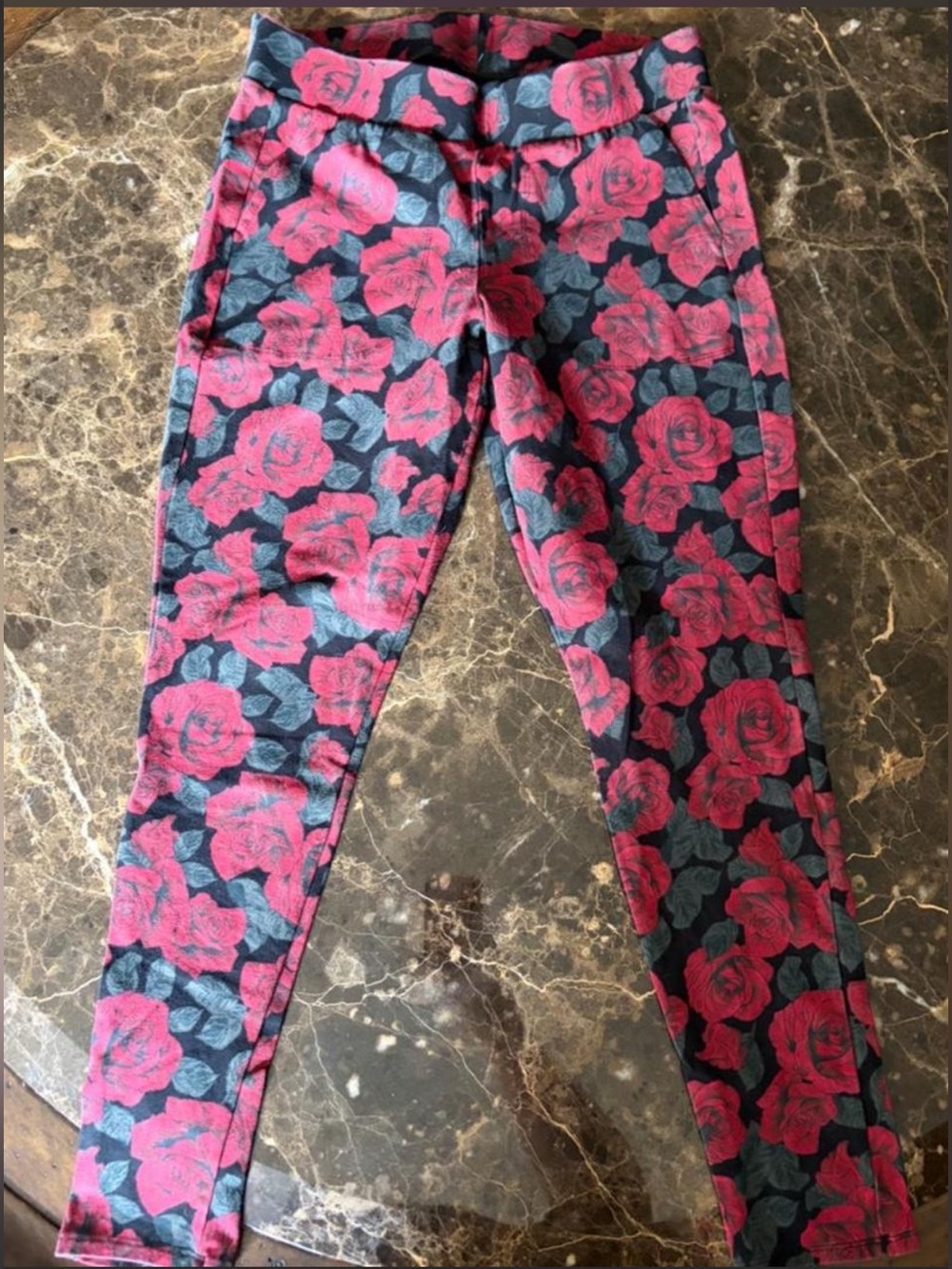 Floral rose print leggings